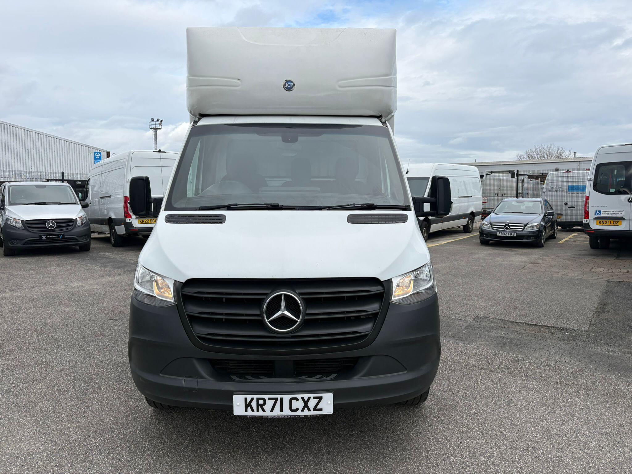 Mercedes-Benz Sprinter